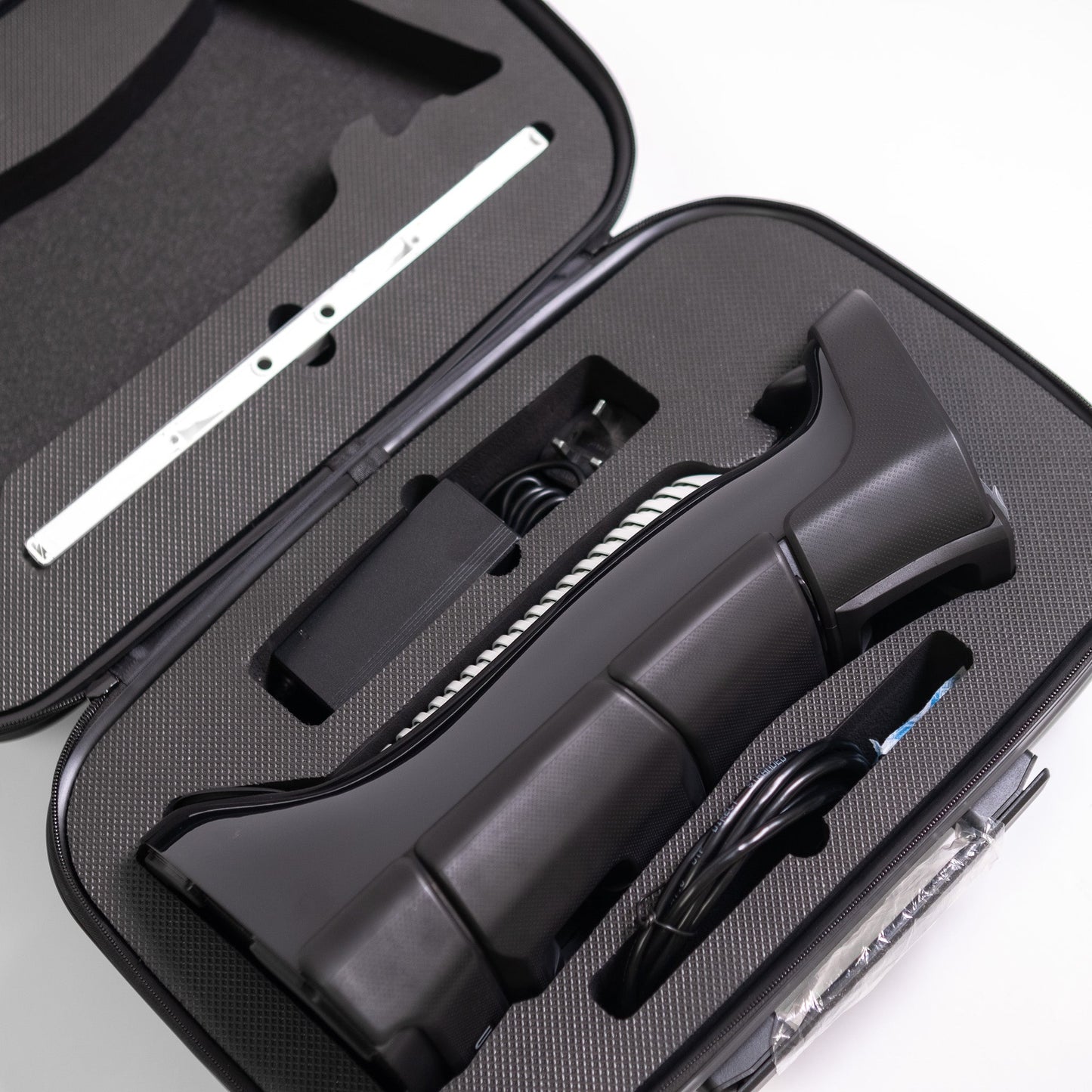 Uneekor Eye Mini Launch Monitor