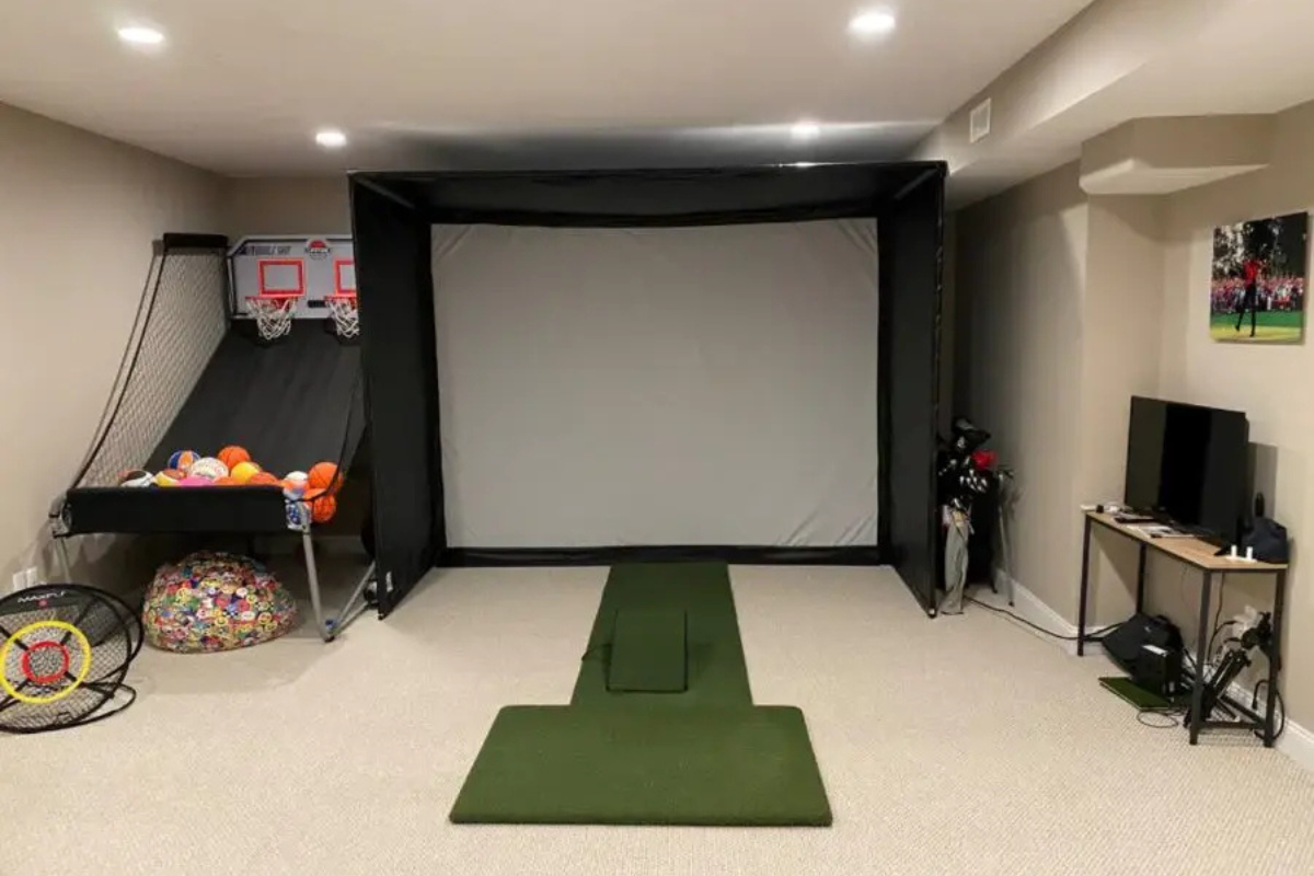 SwingBay Enclosure Golf Simulator Package