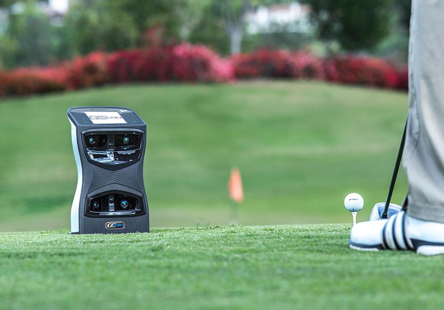 Foresight Sports GCQuad PerfectBay Golf Simulator Package