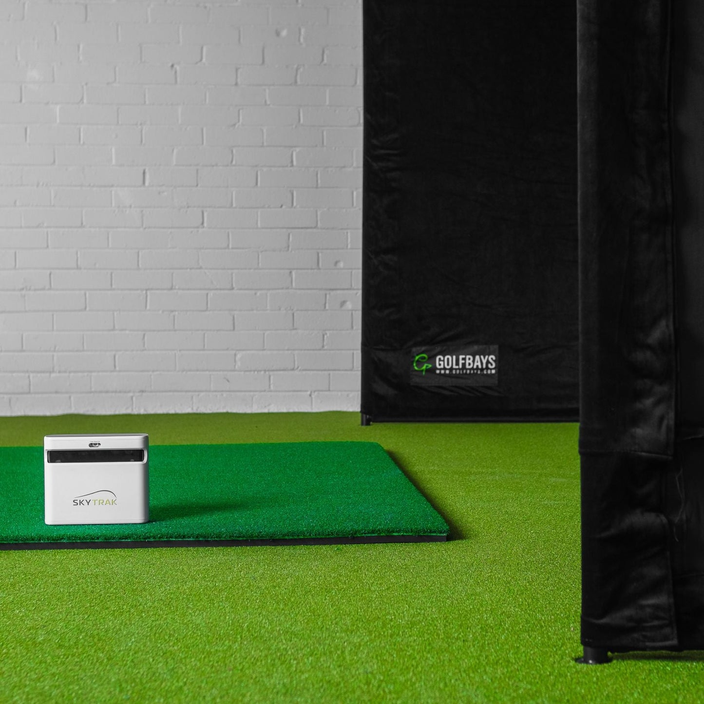 SkyTrak+ Home Golf Simulator Complete Bundle