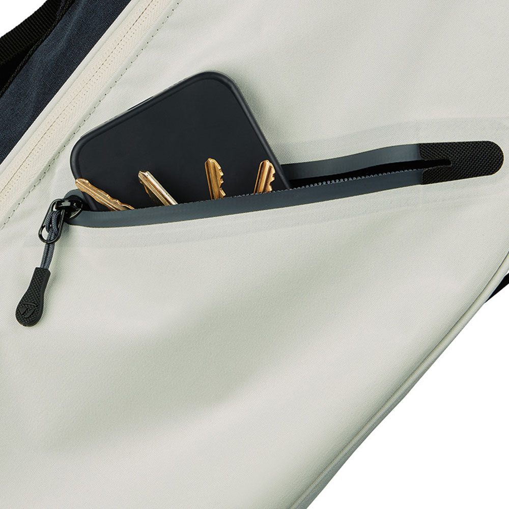 TaylorMade FlexTech Carry Stand Bag - 24